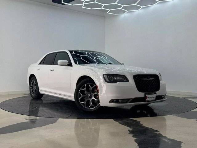 2016 Chrysler 300 300S Alloy Edition AWD photo