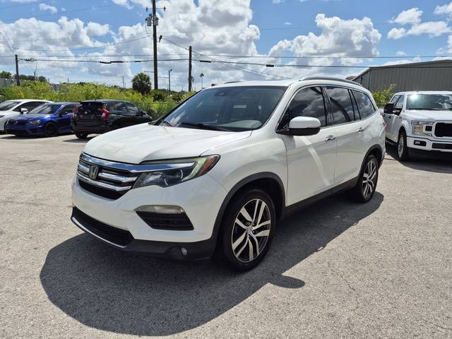 2016 Honda Pilot Touring AWD photo