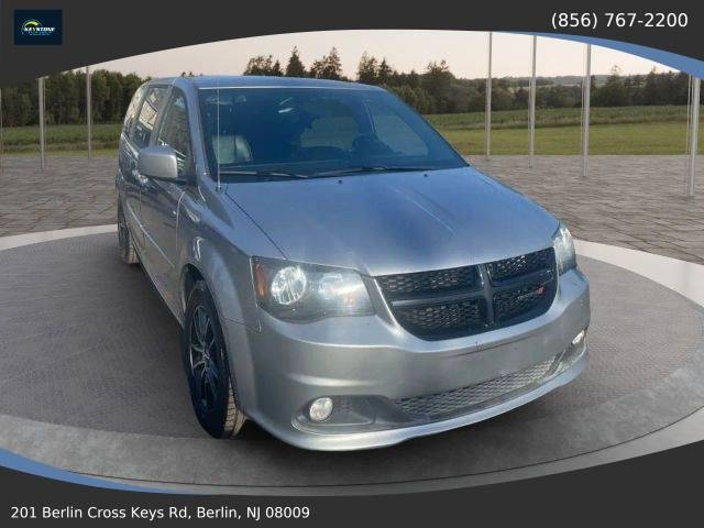 2016 Dodge Grand Caravan SXT Plus FWD photo