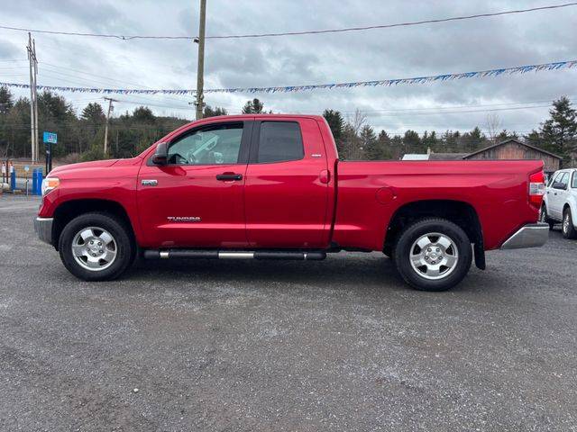 2016 Toyota Tundra SR5 4WD photo