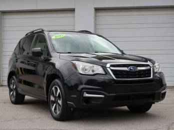 2017 Subaru Forester Premium AWD photo