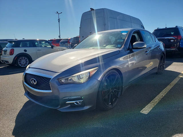 2016 Infiniti Q50 3.0t Premium AWD photo