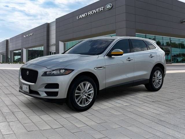 2017 Jaguar F-Pace 35t Prestige AWD photo