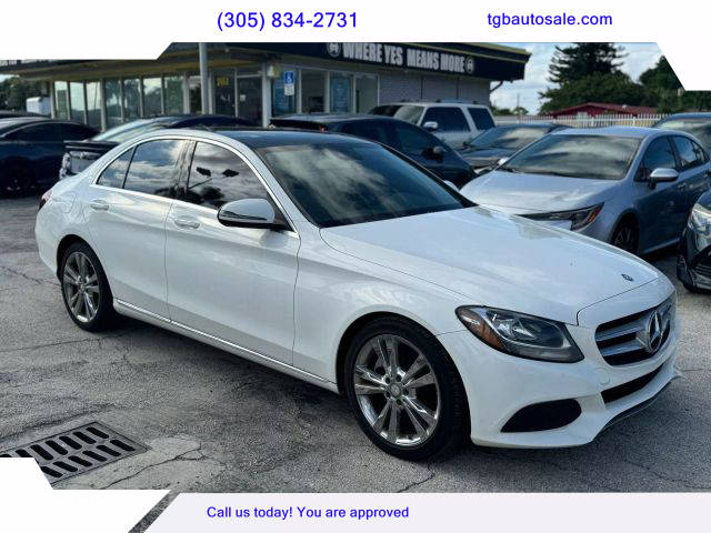 2016 Mercedes-Benz C-Class C 300 RWD photo