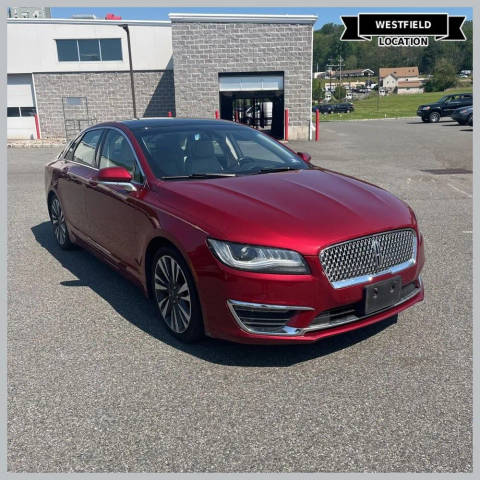 2017 Lincoln MKZ Hybrid Reserve FWD photo