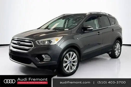 2017 Ford Escape Titanium FWD photo