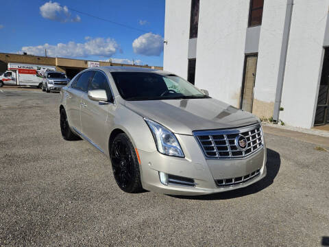 2015 Cadillac XTS Luxury FWD photo