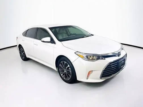 2016 Toyota Avalon XLE Premium FWD photo