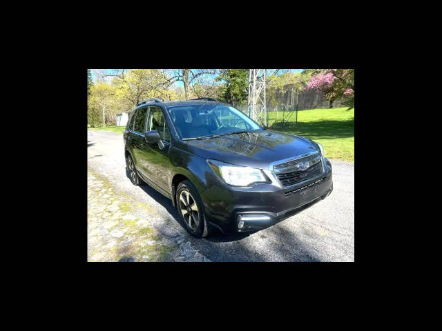 2017 Subaru Forester Premium AWD photo