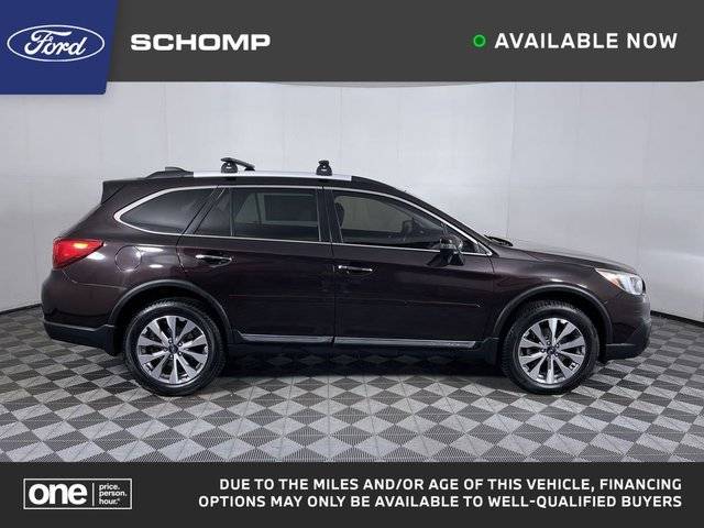 2017 Subaru Outback Touring AWD photo