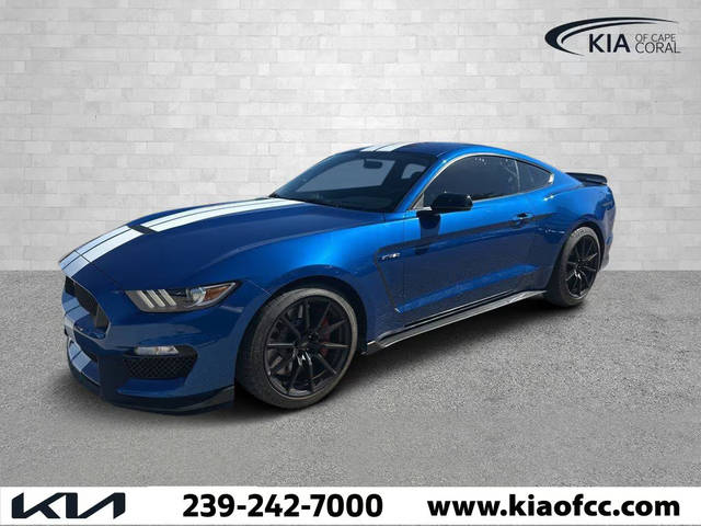 2017 Ford Mustang Shelby GT350 RWD photo