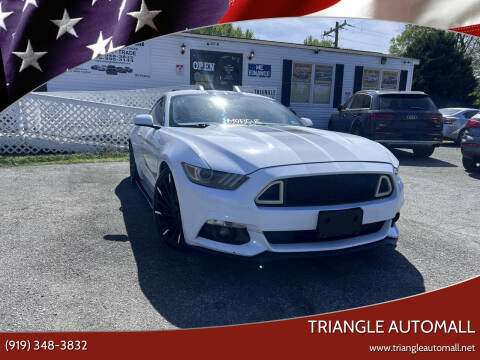 2016 Ford Mustang V6 RWD photo