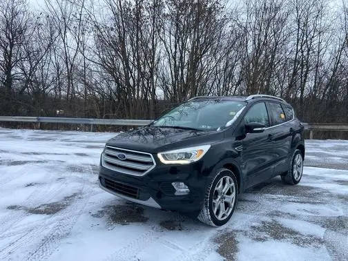 2017 Ford Escape Titanium 4WD photo