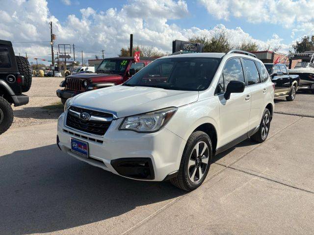 2017 Subaru Forester  AWD photo