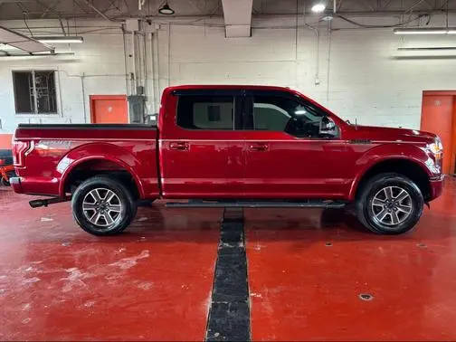 2016 Ford F-150 XLT 4WD photo