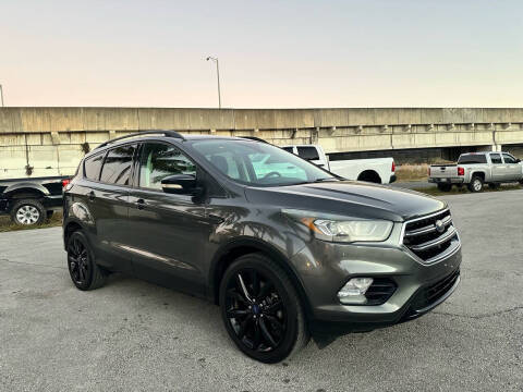 2017 Ford Escape Titanium 4WD photo