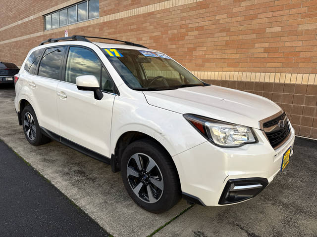 2017 Subaru Forester Limited AWD photo