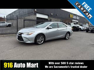 2015 Toyota Camry SE FWD photo