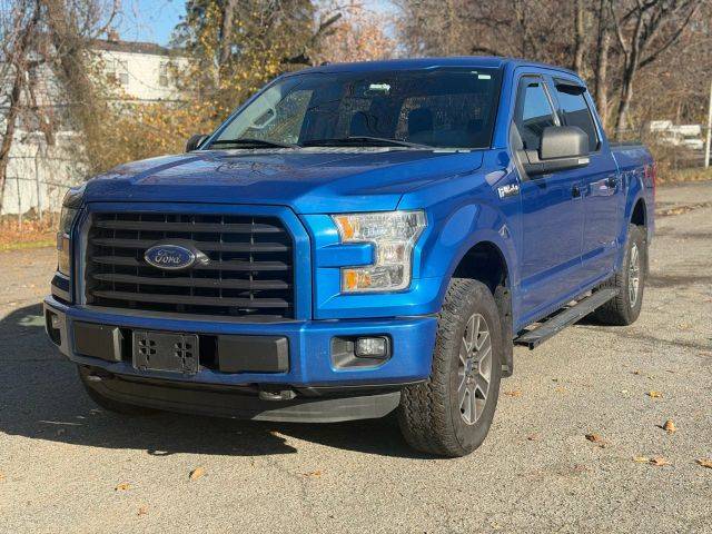 2015 Ford F-150 XLT 4WD photo