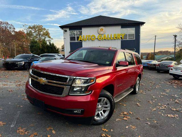 2015 Chevrolet Suburban LT 4WD photo