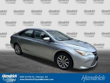 2017 Toyota Camry XLE FWD photo