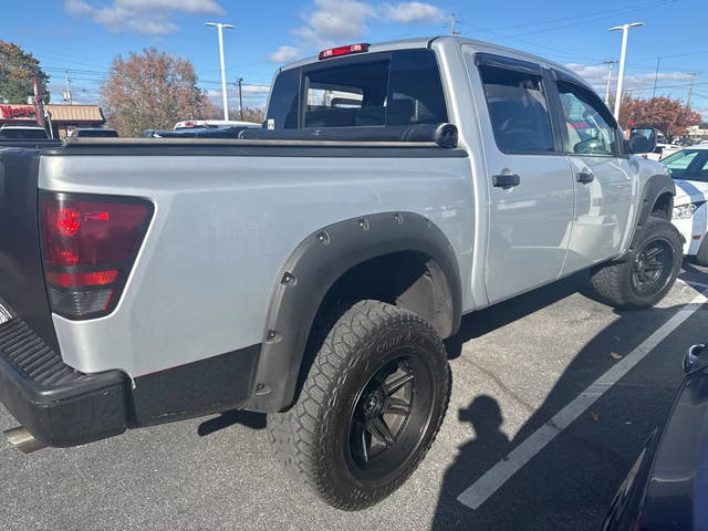 2015 Nissan Titan SL 4WD photo