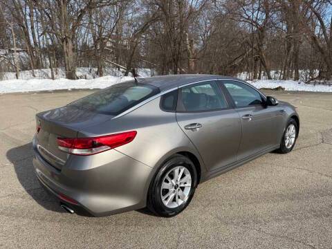 2016 Kia Optima LX FWD photo