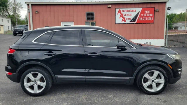 2017 Lincoln MKC Premiere FWD photo