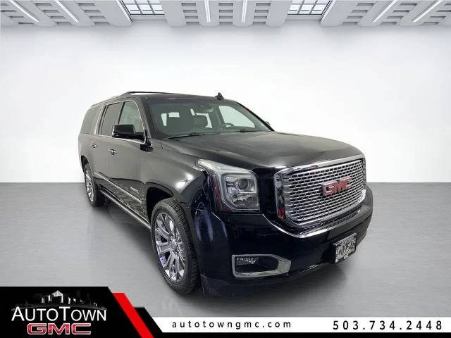 2016 GMC Yukon XL Denali 4WD photo