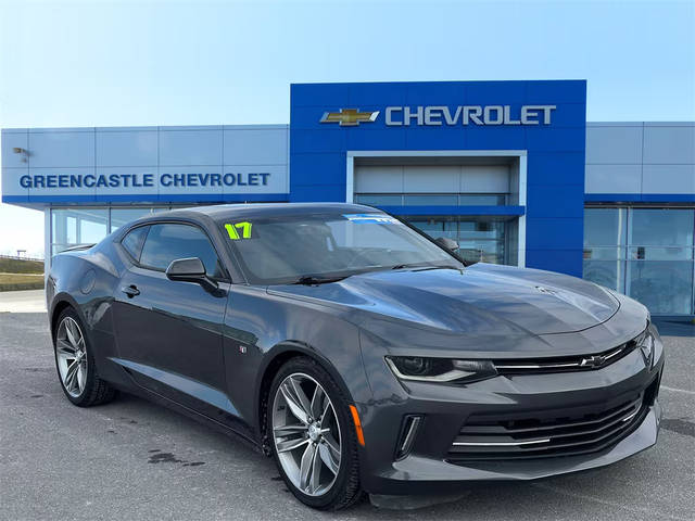 2017 Chevrolet Camaro 1LT RWD photo