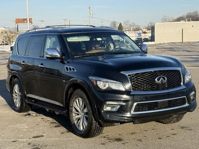 2016 Infiniti QX80 4WD photo