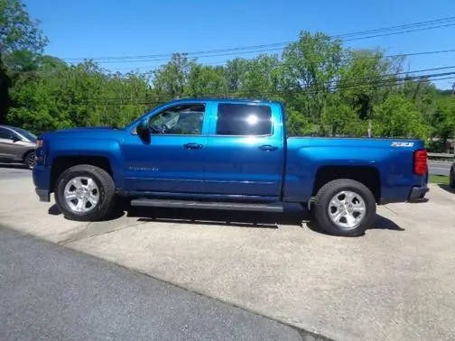 2016 Chevrolet Silverado 1500 LT 4WD photo