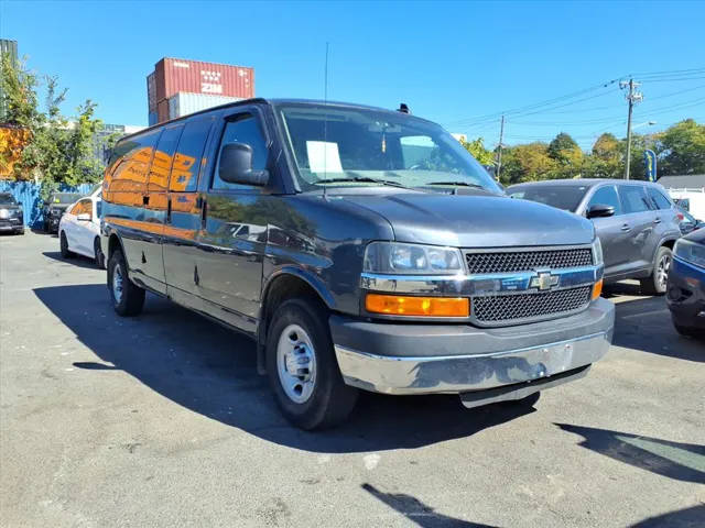 2016 Chevrolet Express Cargo RWD photo