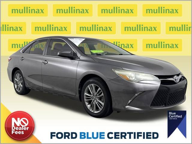 2017 Toyota Camry SE FWD photo