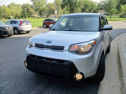 2016 Kia Soul + FWD photo