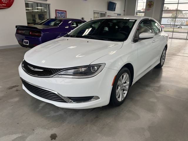 2015 Chrysler 200 Limited FWD photo