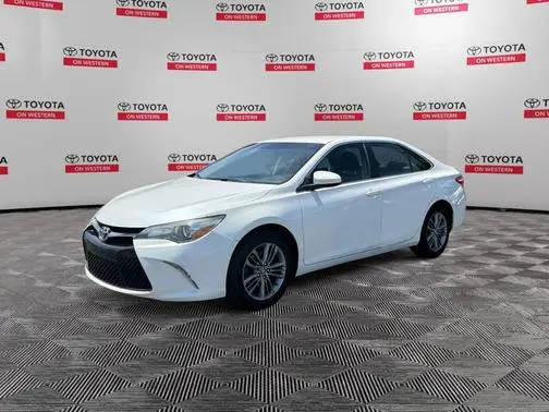 2017 Toyota Camry SE FWD photo