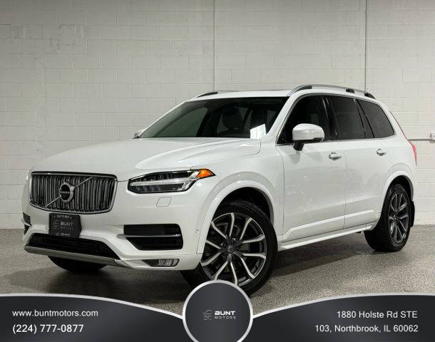 2016 Volvo XC90 T6 Momentum AWD photo