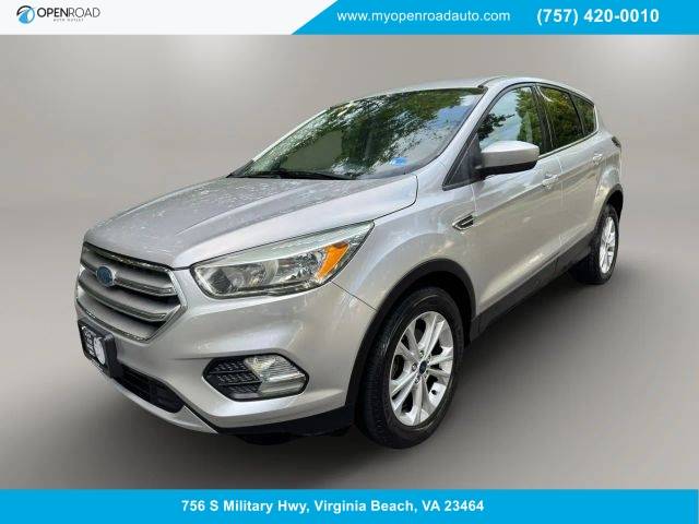 2017 Ford Escape SE FWD photo
