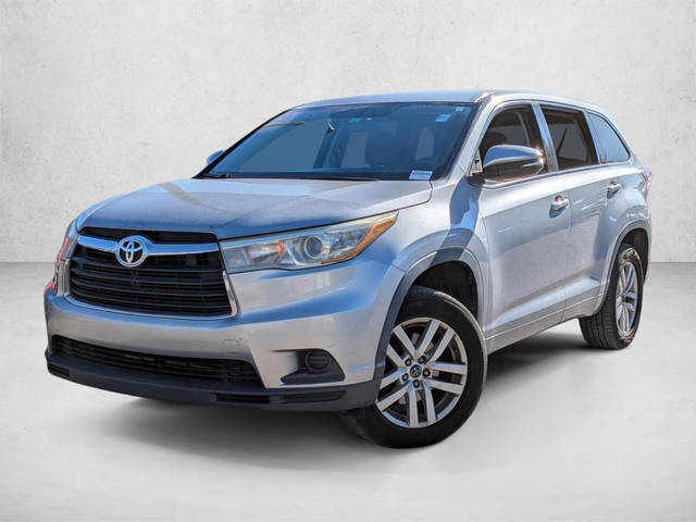 2016 Toyota Highlander LE FWD photo