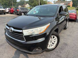 2016 Toyota Highlander LE FWD photo