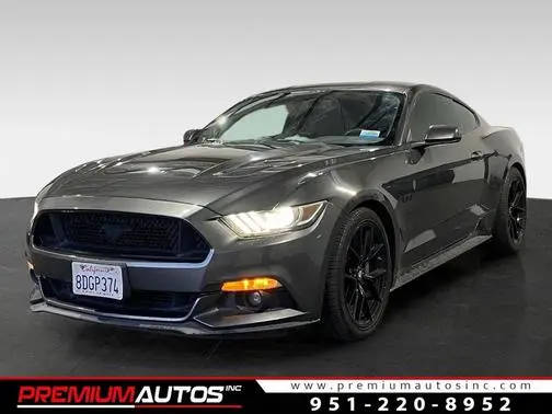 2017 Ford Mustang GT RWD photo