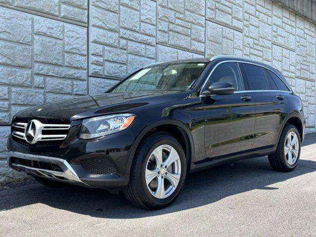 2016 Mercedes-Benz GLC-Class GLC 300 AWD photo
