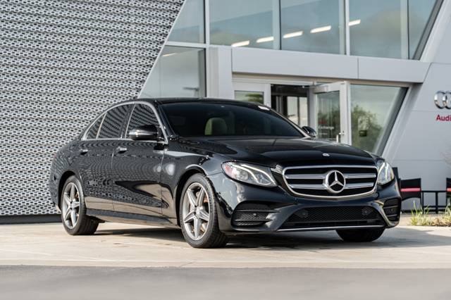2017 Mercedes-Benz E-Class E 300 Sport RWD photo