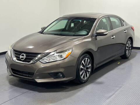 2016 Nissan Altima 2.5 SV FWD photo