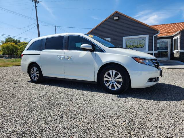 2016 Honda Odyssey EX-L FWD photo