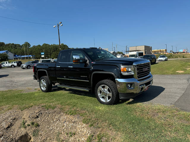 2016 GMC Sierra 2500HD SLT 4WD photo