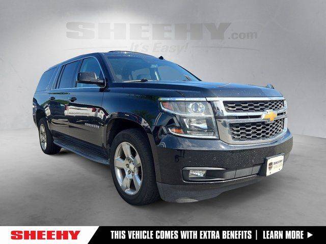2016 Chevrolet Suburban LT 4WD photo