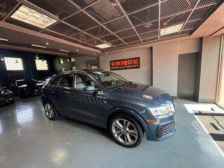 2017 Audi Q3 Prestige AWD photo