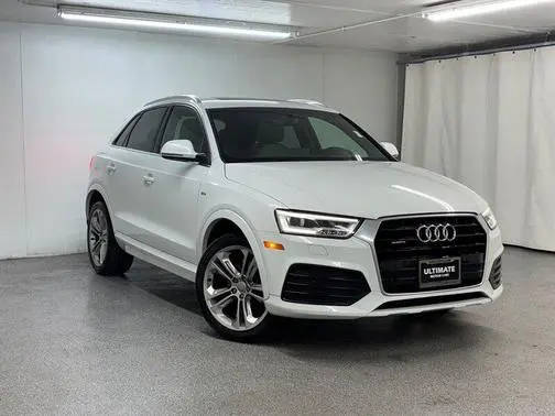 2017 Audi Q3 Prestige AWD photo
